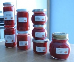 Erdbeermarmelade mit Butter