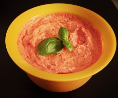 Schnelle, super leckere Tomatenbutter (nur 4 Zutaten)