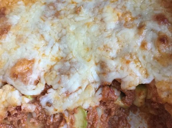 Gnocchi-Auflauf mit Hackfleisch und Zucchini