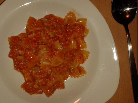 Nudeln in Walnuss-Sauce