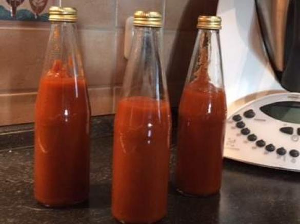 Tomatenketchup Megalecker