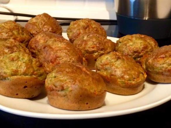 Käse-Schinken-Muffin mit Rucola