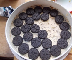 Brownie - Kuchen mit Oreo und Cookie Boden 