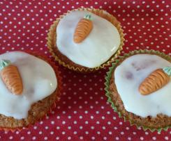 Möhren Muffin mit Frischkäsetopping
