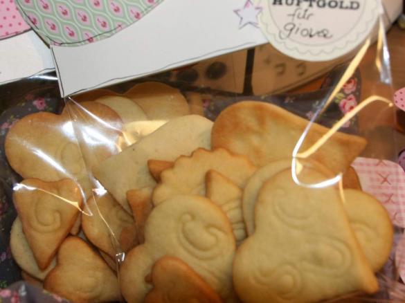 Mürbeteigplätzchen zum ausstechen und personalisieren
