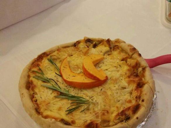 Kürbis-Quiche mit Champignons