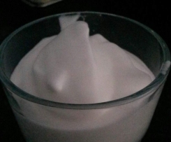 Hollunderblüten Milchschaum