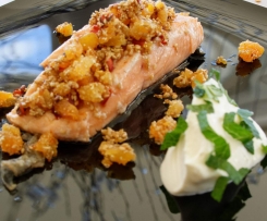 TK Lachs Sous Vide mit Sesam-Aprikosen-Sofrito
