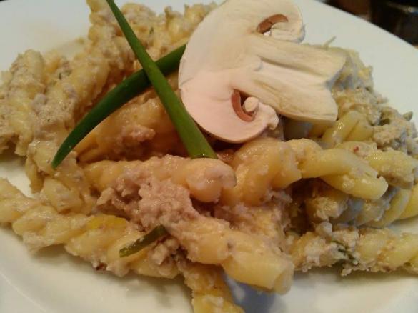 Champignonsoße mit Nudeln / Reis