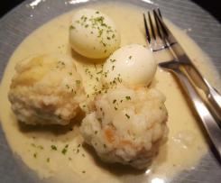 Semmelknödel und Eier in Senfsauce (leicht süß)