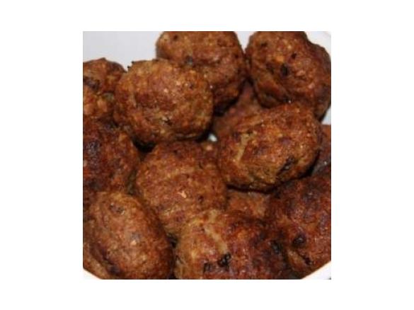 Variation von Spanische Tapa-Bällchen mit Datteln