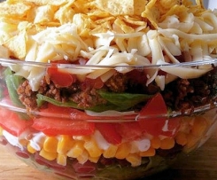 Mexikanischer Schichtsalat