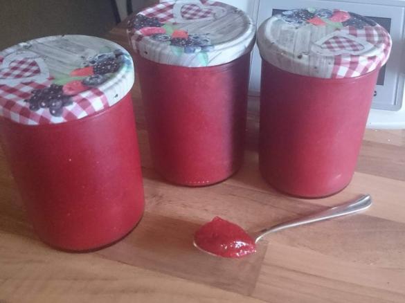 Samtweiche Erdeere-Vanille Marmelade