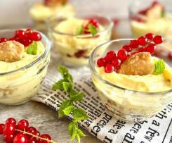 Weiße Mousse Schichtdessert