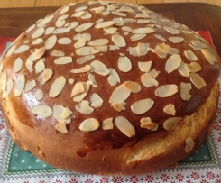 Vasilopita(griechischer Neujahrskuchen)