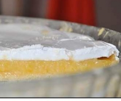 Französischer Zironen-Meringue Kuchen