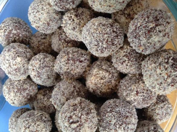 Haselnuss-Schoko-Pralinen