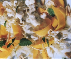 Sauerkraut mit Mango und Erdnüssen