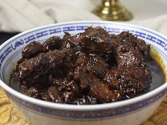 Babi Ketjab (Schweinefleisch süß-sauer indonesisch)