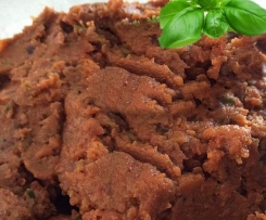 Variation von Auberginen-Brotaufstrich vegetarisch+gesund