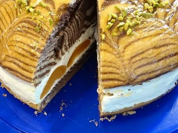 Zebrakuchen mit Aprikosen