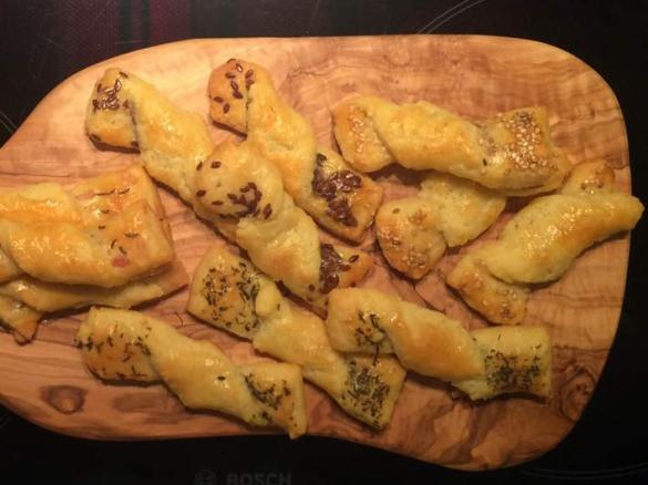 Käsegebäck / Käsestangen