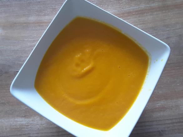 Karotten-Orangen-Suppe