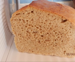 Brot  Roggen Dinkel 
