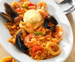 Mediterraner Meeresfrüchte-Reis mit Chorizo