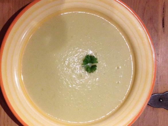 Kartoffelsuppe schön dickflüssig wie ich sie mag :-)