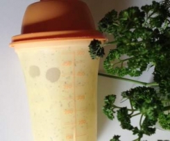 Schnelle Joghurt-Salat-Soße