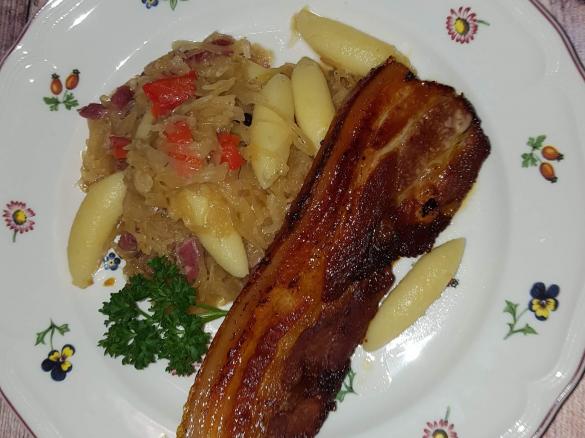 Kutscherkraut - Bierkraut mit Schupfnudeln