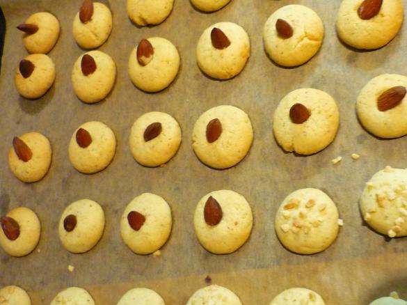 Pistazien-Mandel-Kekse (nach Ahmetkocht)