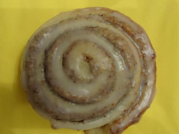 Hefeschnecken mit Nussfüllung (Schneckennudeln)