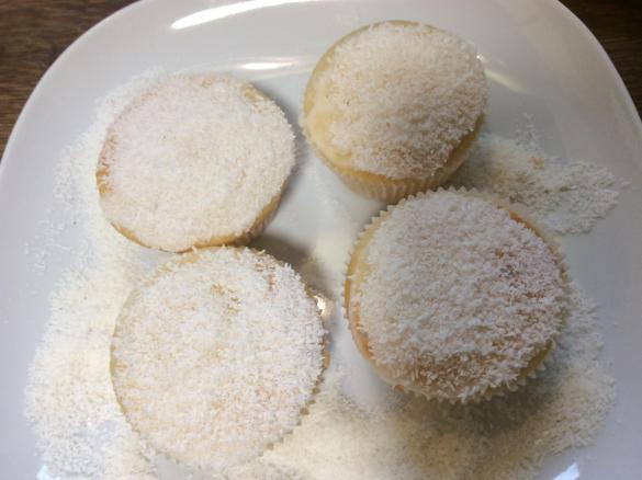 Zitronen-Kokos-Muffins