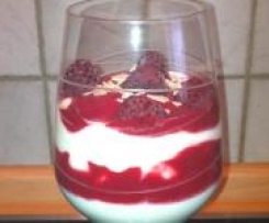 Himbeer - Topfencreme