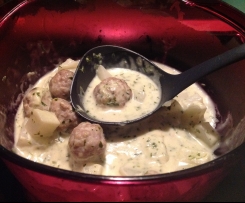 Kohlrabi mit Mettklößen und Kartoffeln