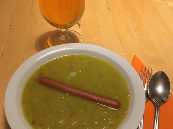Erbsensuppe