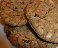 CHOCOLATE CHIP COOKIES