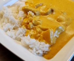 Hähnchen Curry mit Kokosmilch, pikant