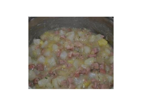 Kohlrabi-Kartoffel-Fleischwurst-Eintopf