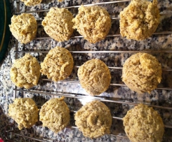 Haselnusslaiberl / Haselnussmakronen