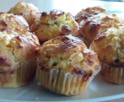 Weiße Schokomuffins mit Rosinen (Topfenteig)