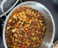 Orientalischer Eintopf mit Harissa