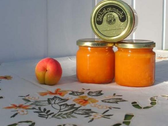 Orientalische Aprikosenkonfitüre