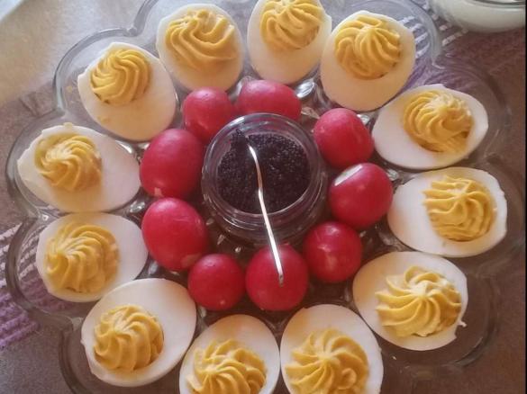 Gefüllte Eier / Russische Eier