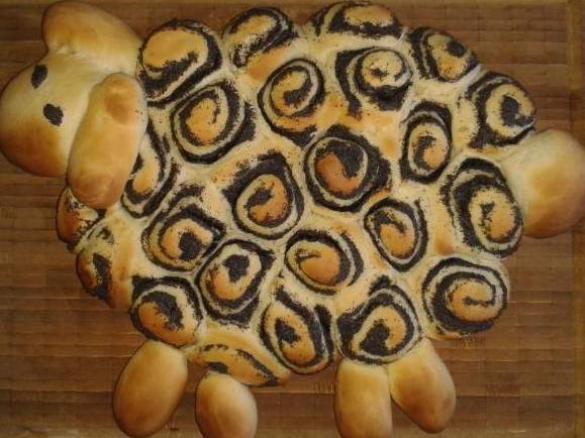 Süßes Mohn Osterlamm