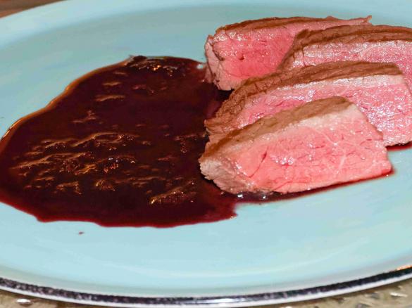 Heidelbeersauce für Wildgerichte oder Rinderfilet