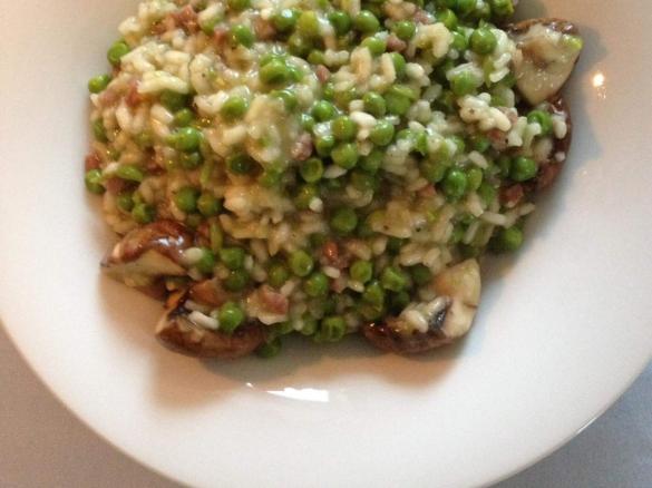 Erbsenrisotto mit Champignons