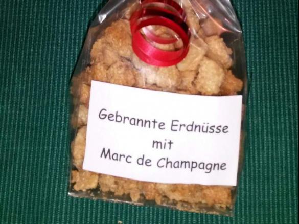 Gebrannte Erdnüsse mit Marc de Champagne